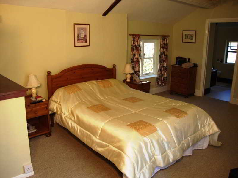 Trimstone Manor 3* West Down